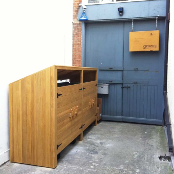 Graze wheelie bin storage bin shed and hanging sign closed